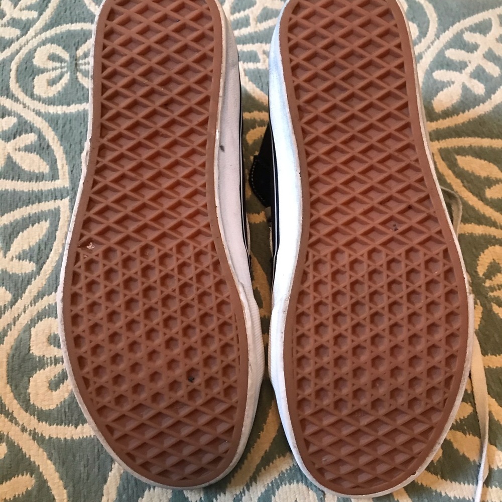 Vans - Picture 5 of 5